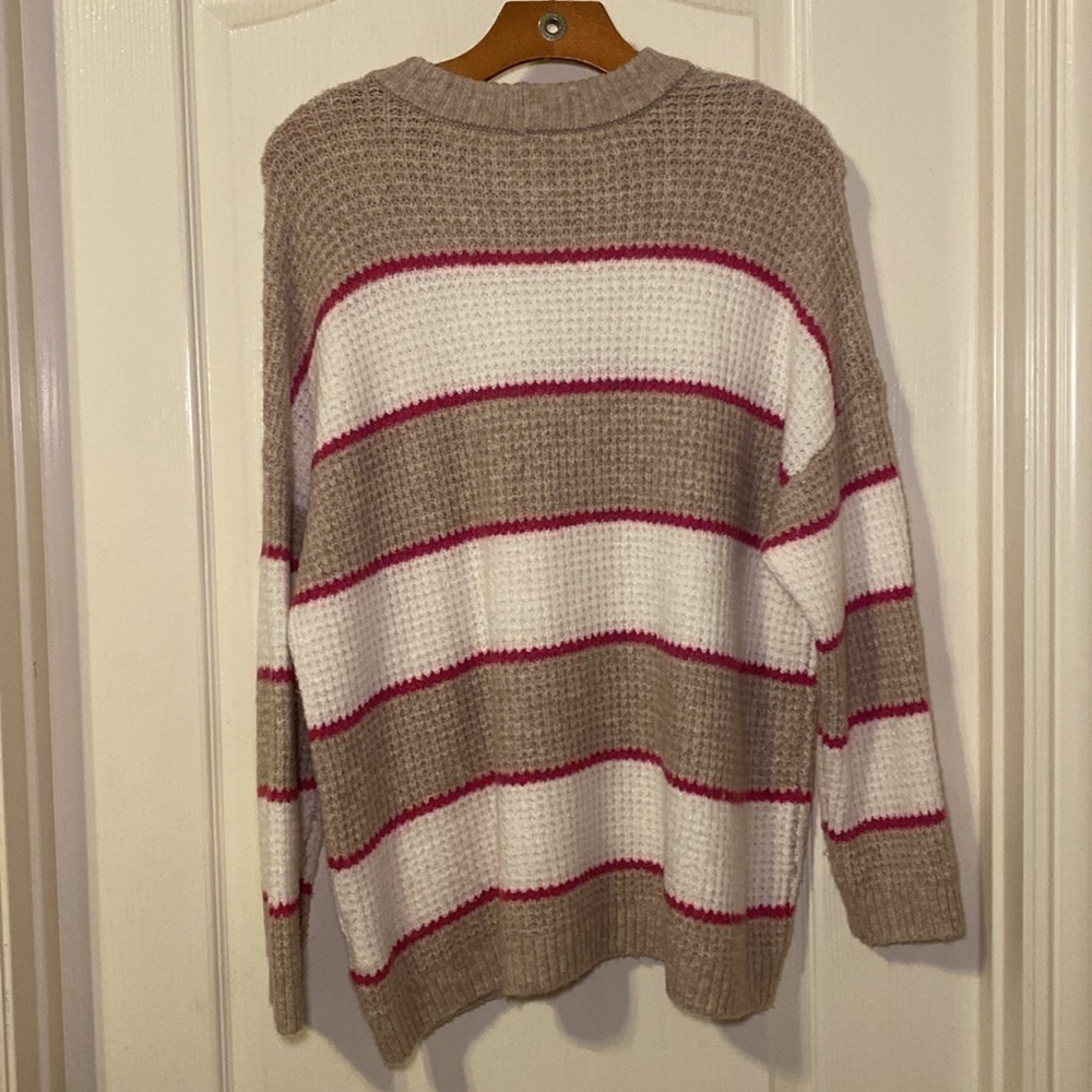 American Eagle Outfitters Women’s Oversized Striped Sweater Size Medium NWOT - Picture 4 of 8